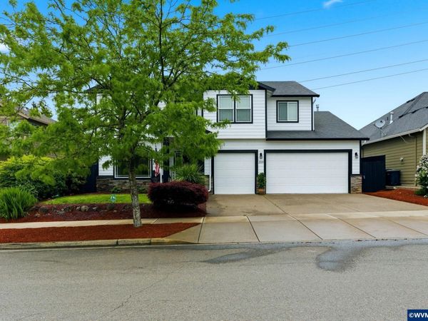 359 Eagle Feather St NW, Salem, OR 97304