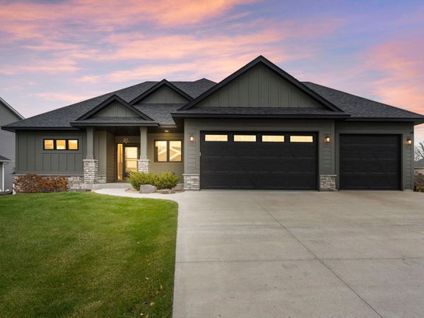 603 Eastland Avenue SE, New Prague, MN 56071