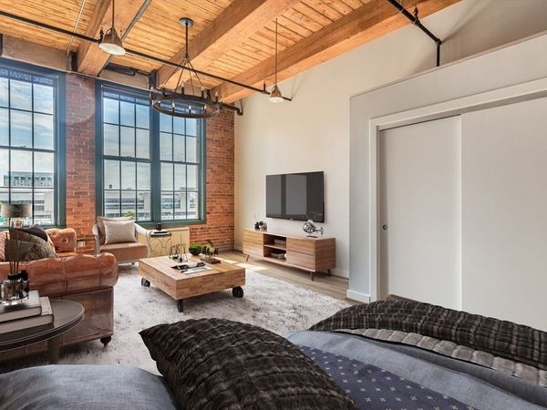 63 Melcher, Unit 506, Boston, MA 02210