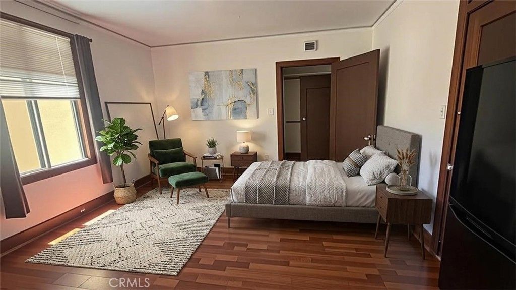 315 W 3rd, Long Beach, CA 90802 Main Photo