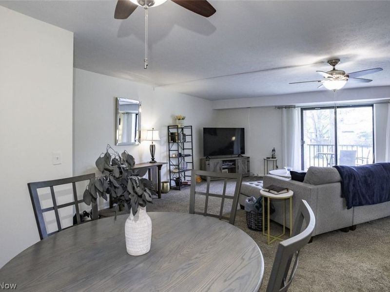 600 Tollis Parkway, Unit 209, Broadview Heights, OH 44147 Photo 6