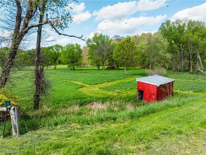 8480 Possum Hollow Road NW, Dundee, OH 44624 Photo 3