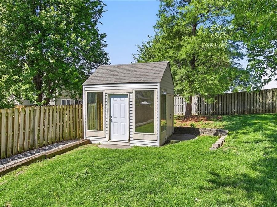 Property Image 37