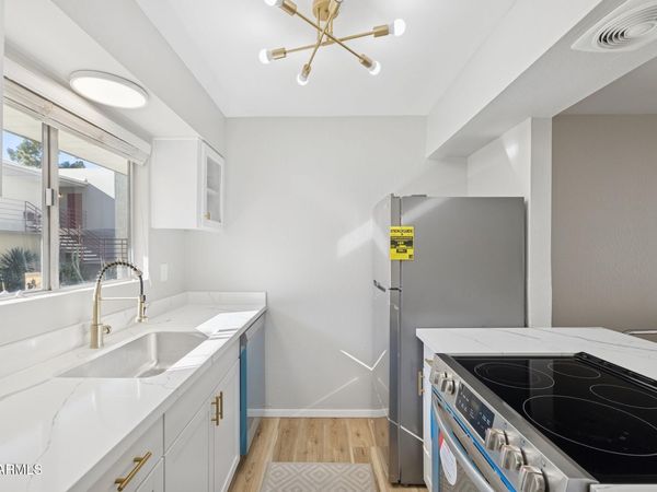 4610 N 68TH Street, Unit 409, Scottsdale, AZ 85251