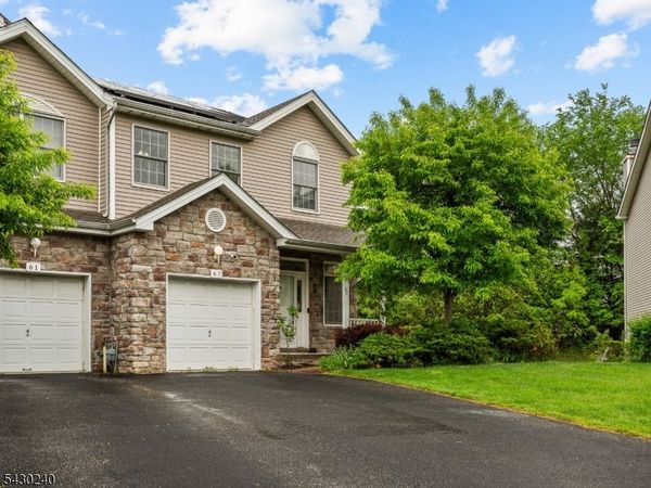 67 Rhyan Dr, Parsippany-Troy Hills, NJ 07054