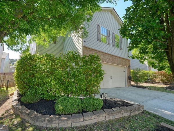 402 Wilshire Court, Acworth, GA 30102