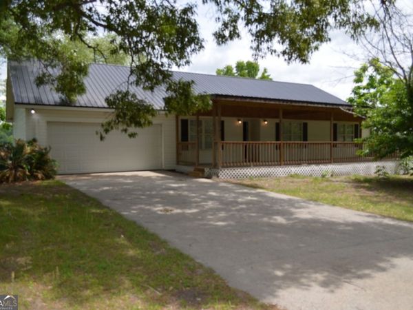 103 Lakeview, Ivey, GA 31031
