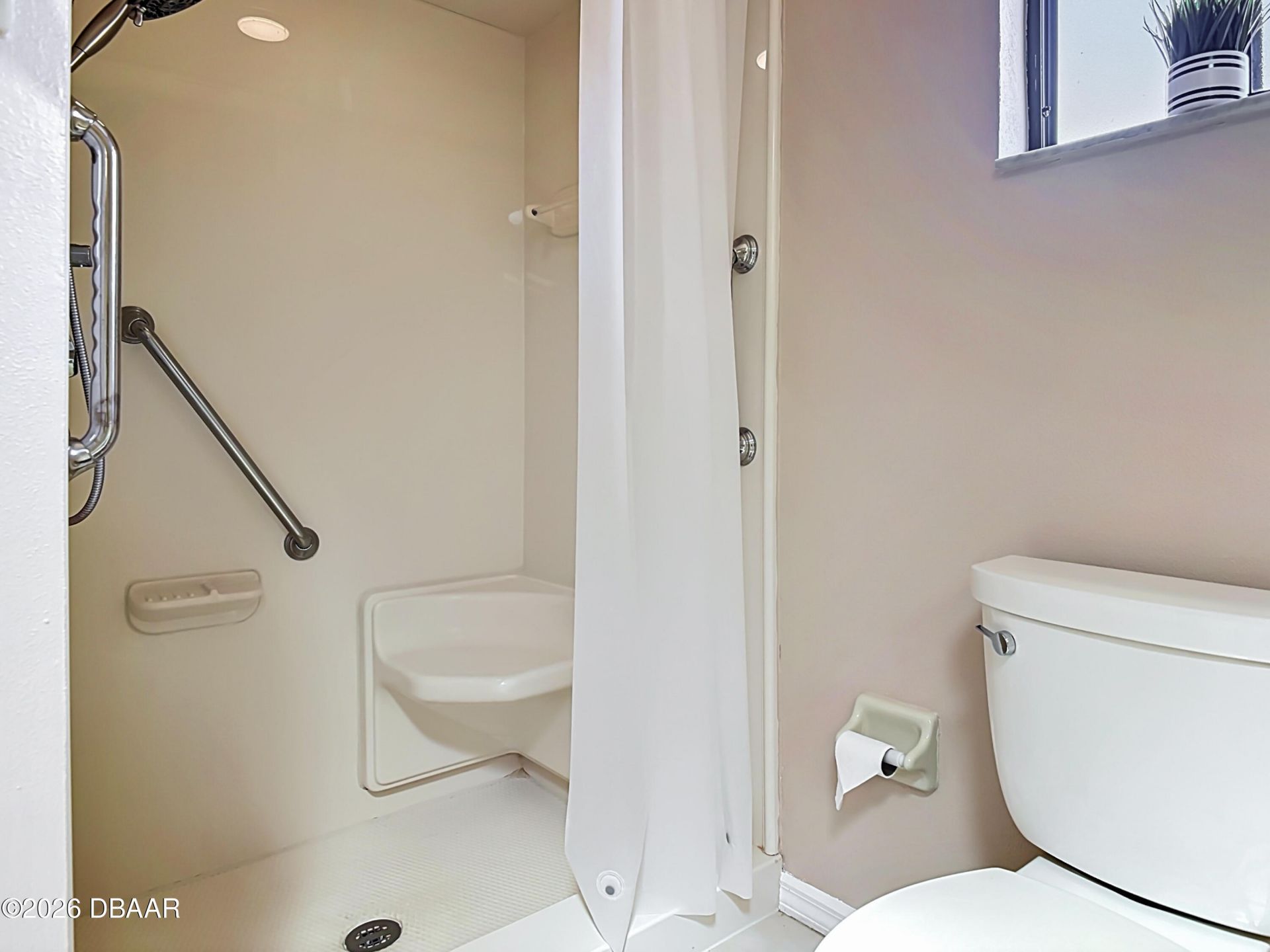 1405 Ruthbern Road, Daytona Beach, FL 32114 Photo