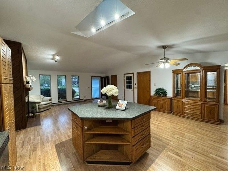 525 Champion Avenue W, Warren, OH 44483 Photo 11