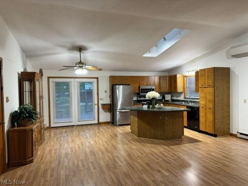 525 Champion Avenue W, Warren, OH 44483 Photo 7