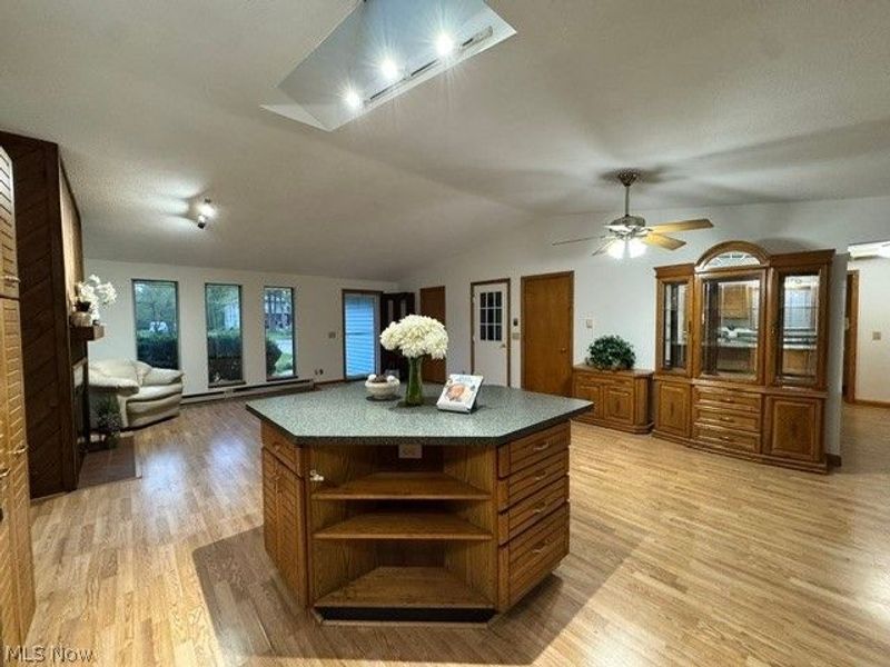 525 Champion Avenue W, Warren, OH 44483 Photo 8