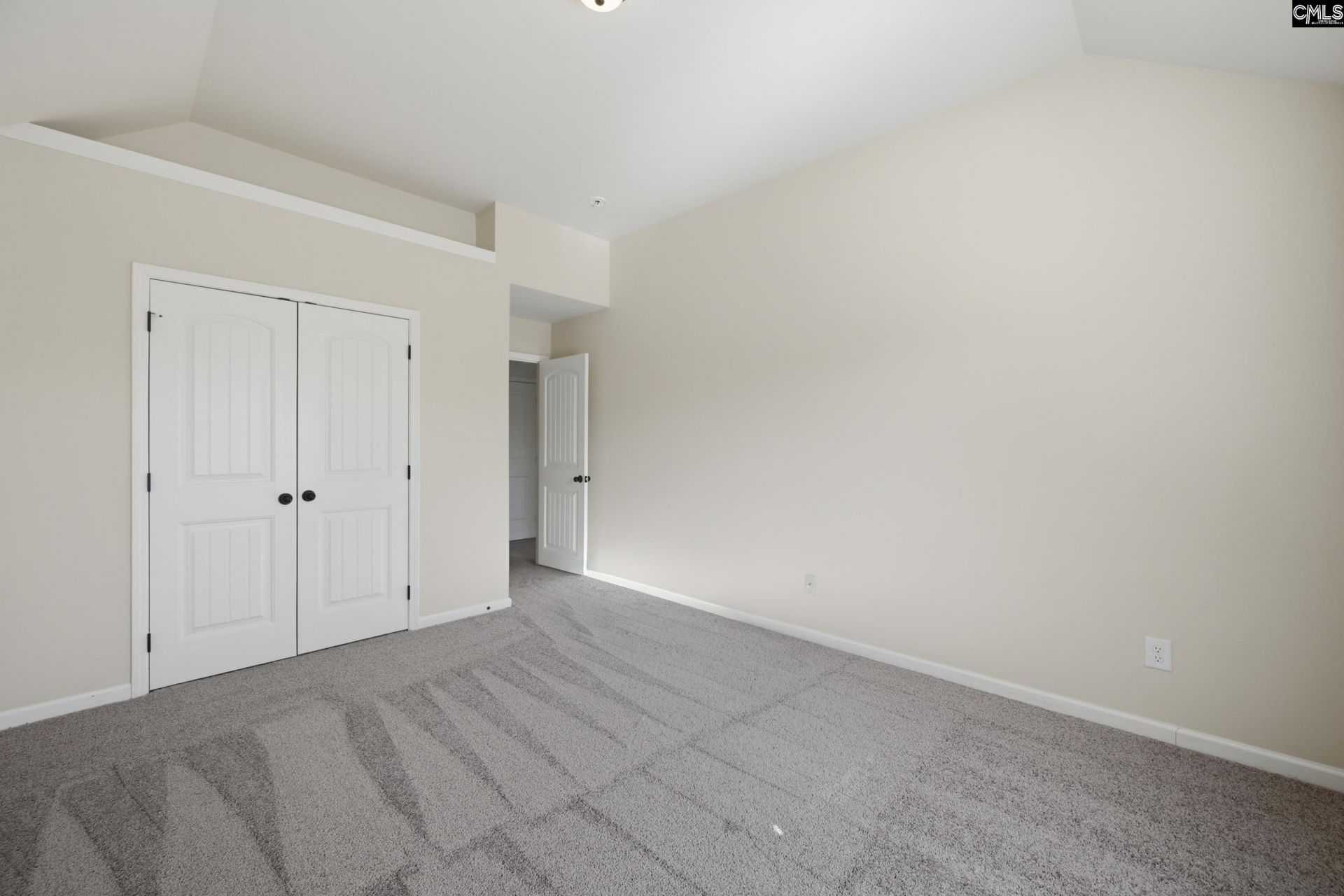 233 Blue Indigo Circle  Photo 32