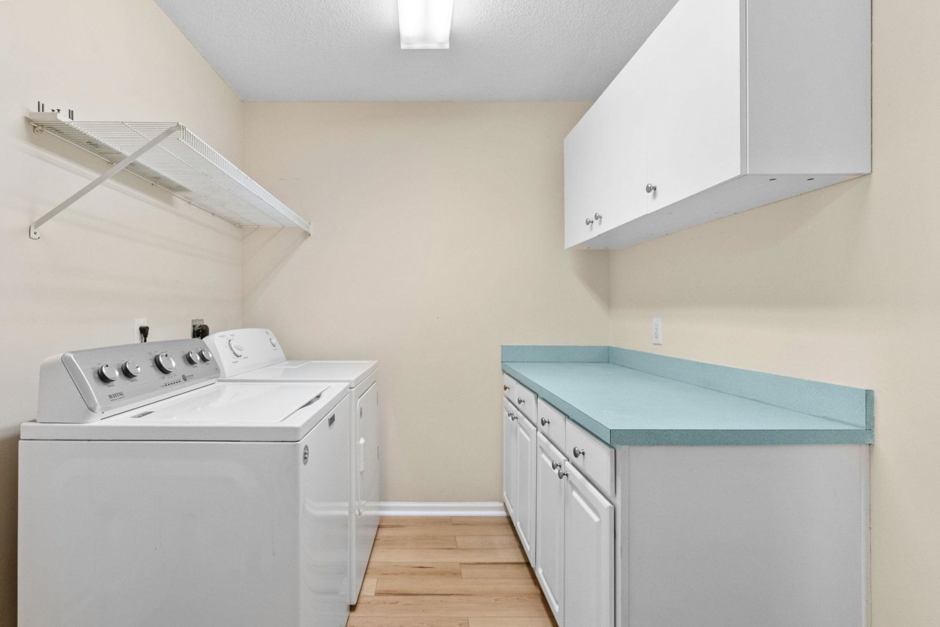 205 Prestwick Rd. Photo 40