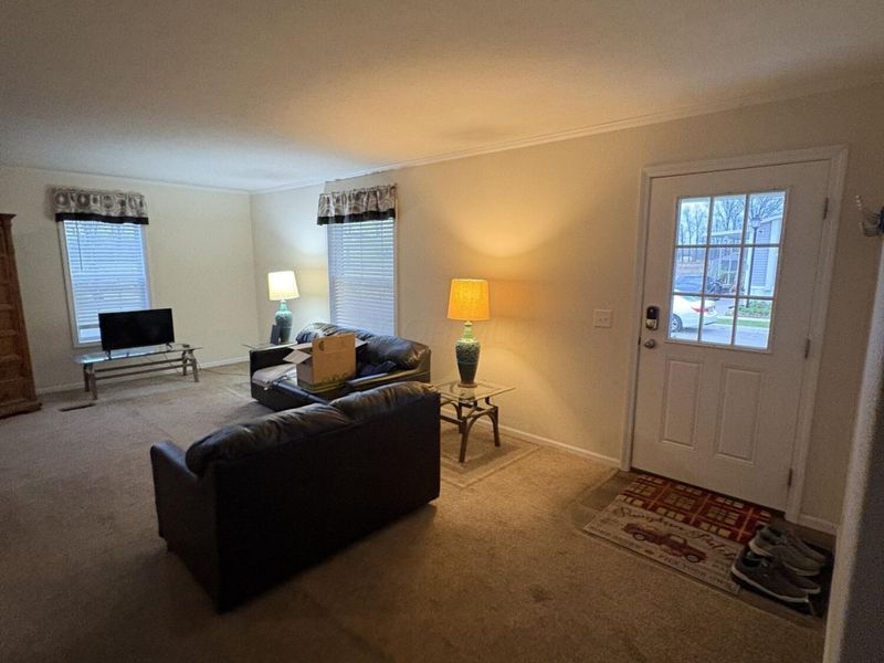 239 Rosie Avenue SW, Pataskala, OH 43062 Photo 5