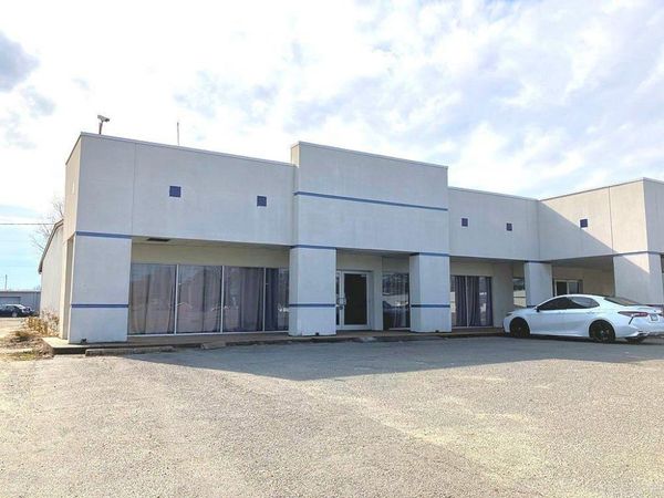 2502 E Harding Avenue, Pine Bluff, AR 71601