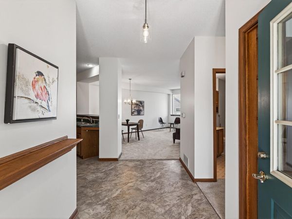 2162 Water Lilly Lane, Unit 1002, Eagan, MN 55122