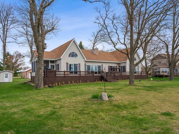 2282 71st Street , Luck, WI 54853