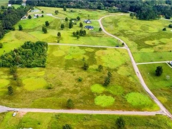 # Lanier Lane , Chunchula, AL 36521