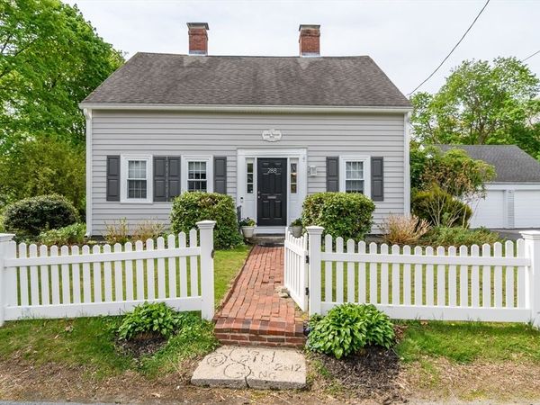 288 Bacon St, Natick, MA 01760