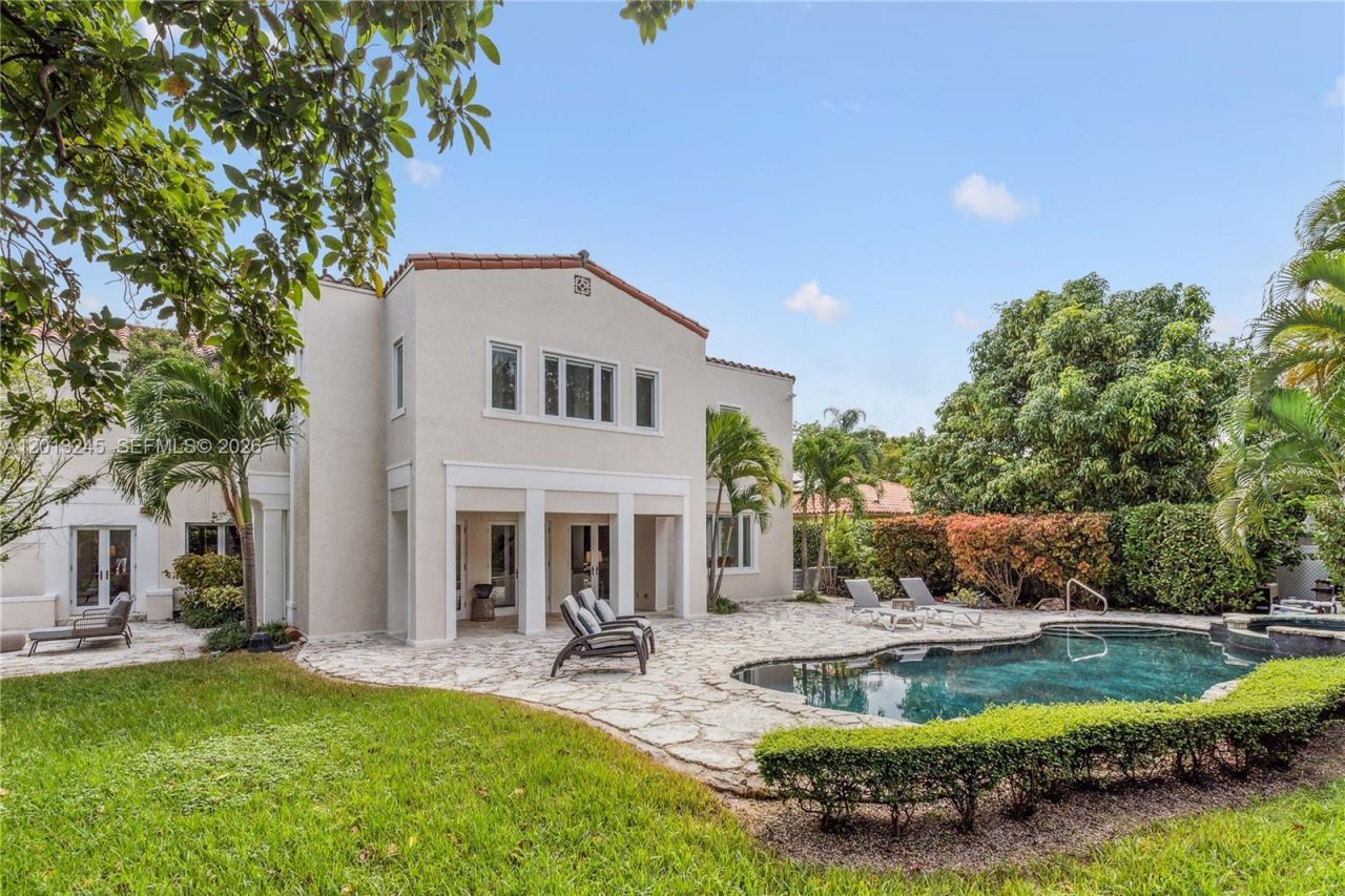 319 Mendoza Ave , Unit 319, Miami, FL 33134 Photo