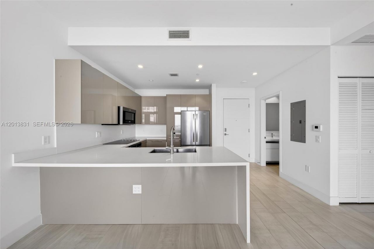 2000 Metropica Way , Unit 615, Sunrise, FL 33323 Photo