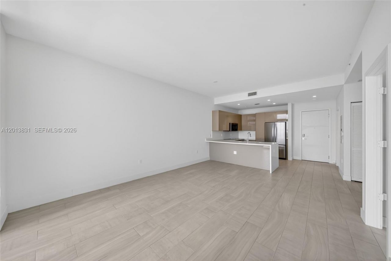 2000 Metropica Way , Unit 615, Sunrise, FL 33323 Photo