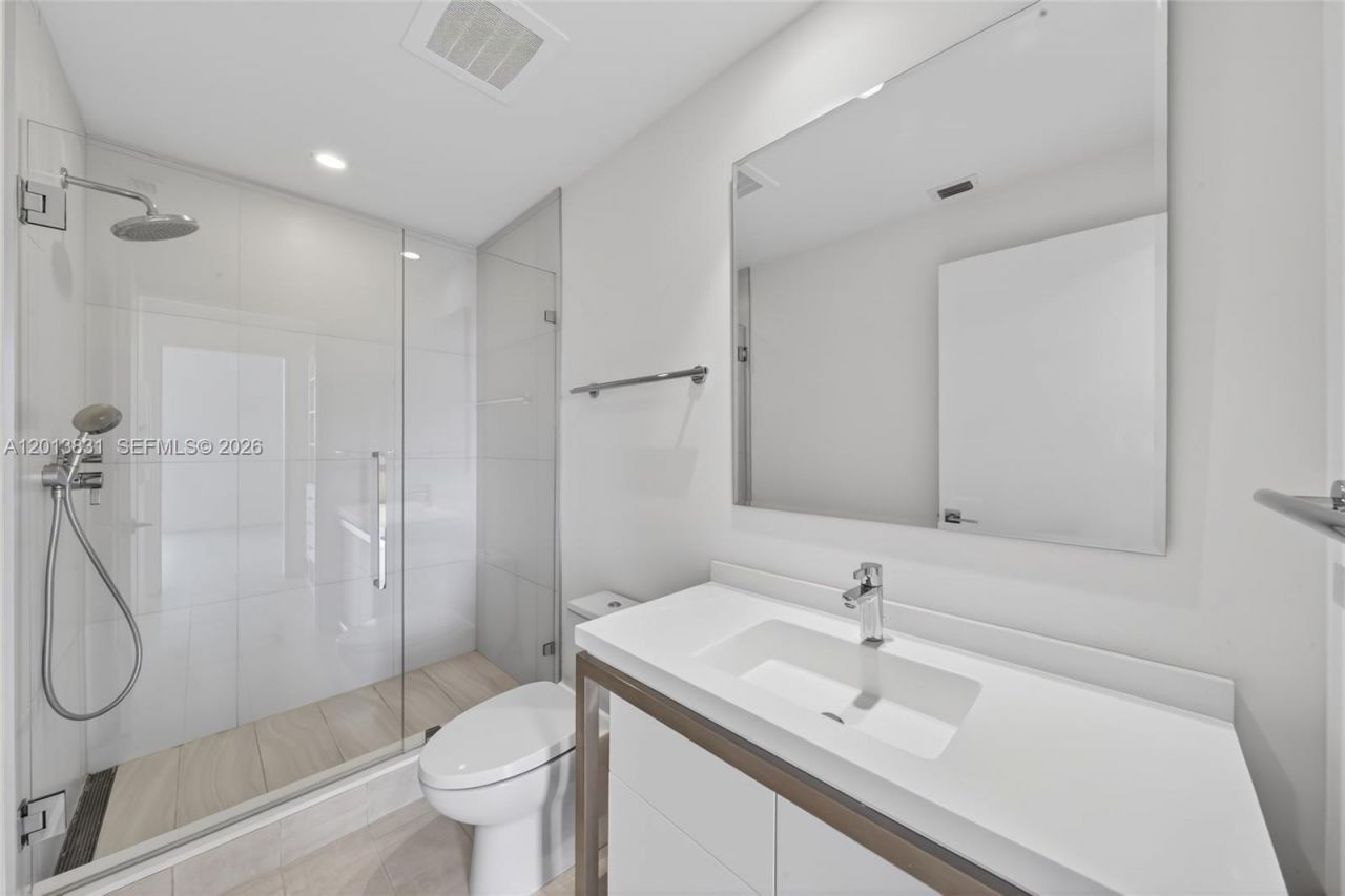 2000 Metropica Way , Unit 615, Sunrise, FL 33323 Photo