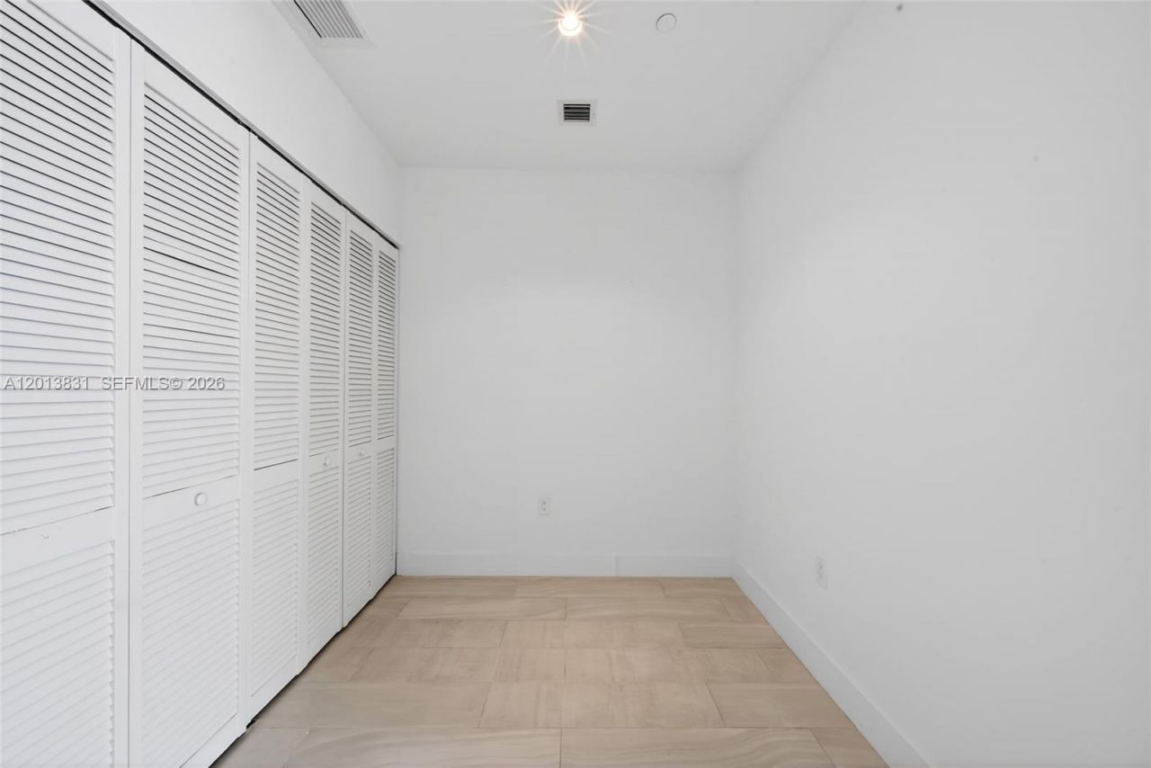 2000 Metropica Way , Unit 615, Sunrise, FL 33323 Photo