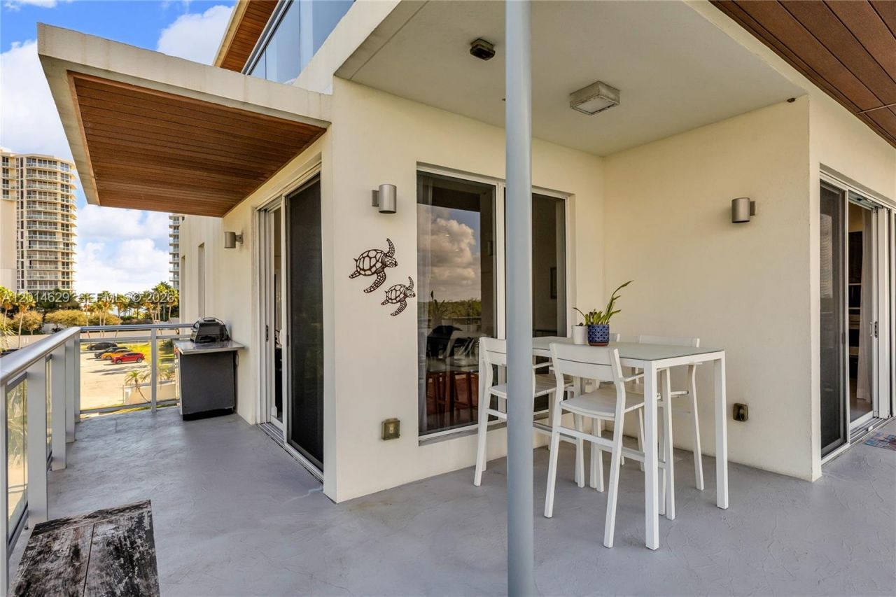 6100 N Ocean Dr , Unit 3N, Hollywood, FL 33019 Photo