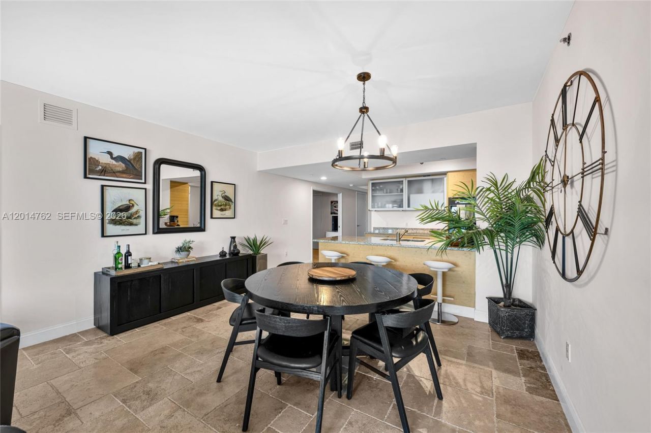 1830 S Ocean Dr, Unit 4504, Hallandale Beach, FL 33009 Photo