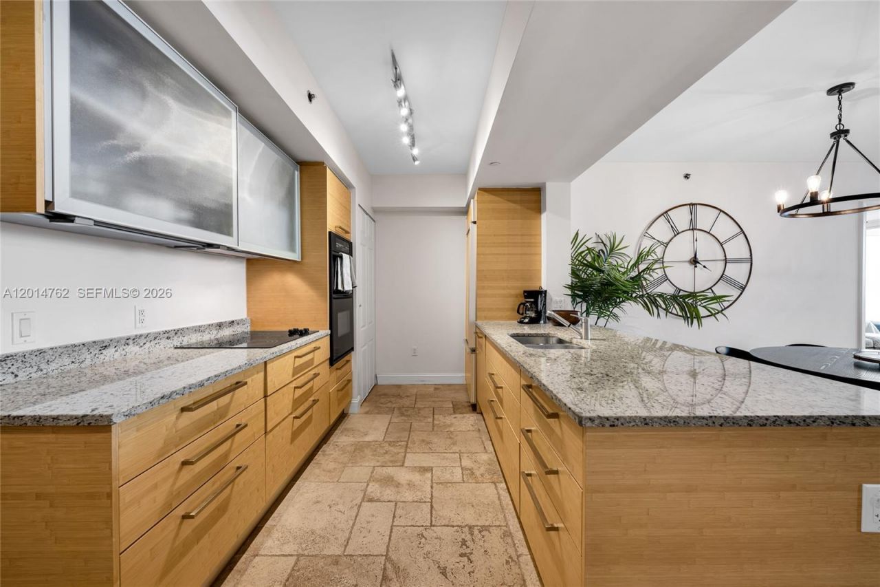 1830 S Ocean Dr, Unit 4504, Hallandale Beach, FL 33009 Photo