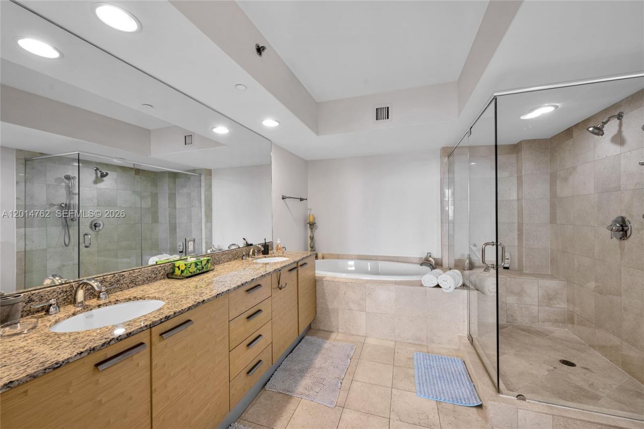 1830 S Ocean Dr, Unit 4504, Hallandale Beach, FL 33009 Photo