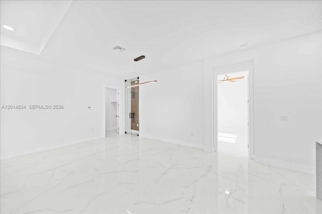 626 Beach Ave S, Lehigh Acres, FL 33974 Photo