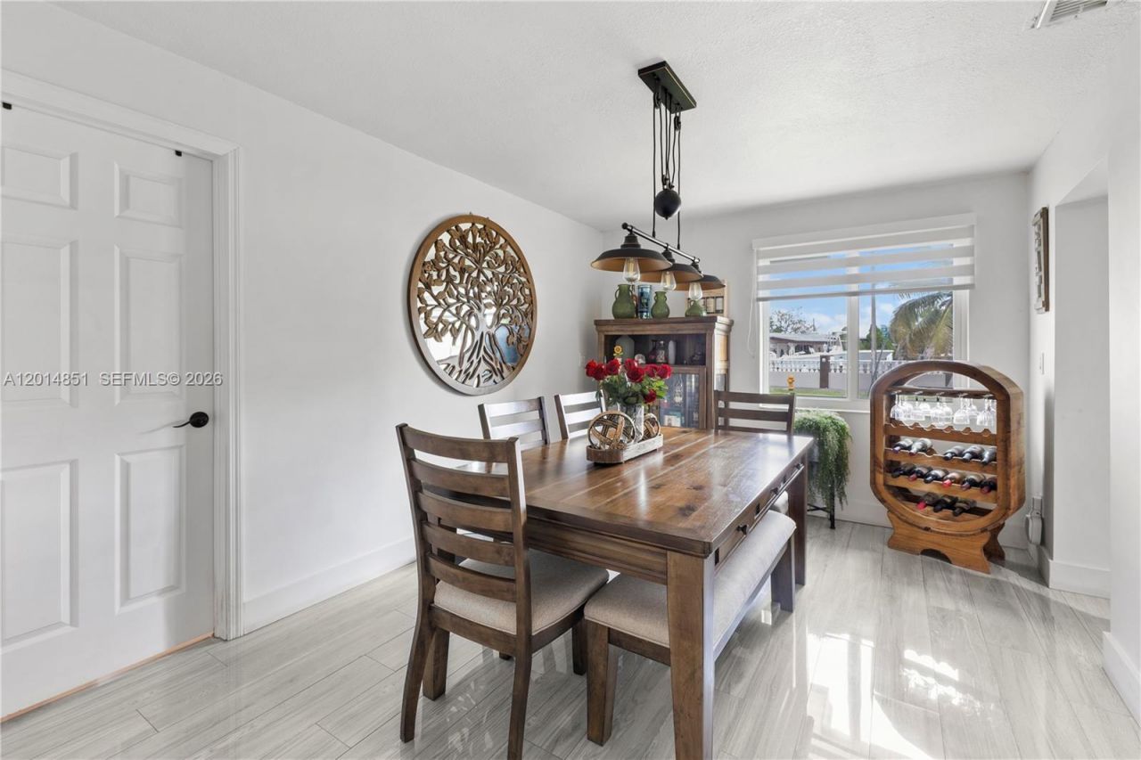 4230 SW 111th Ave, Miami, FL 33165 Photo