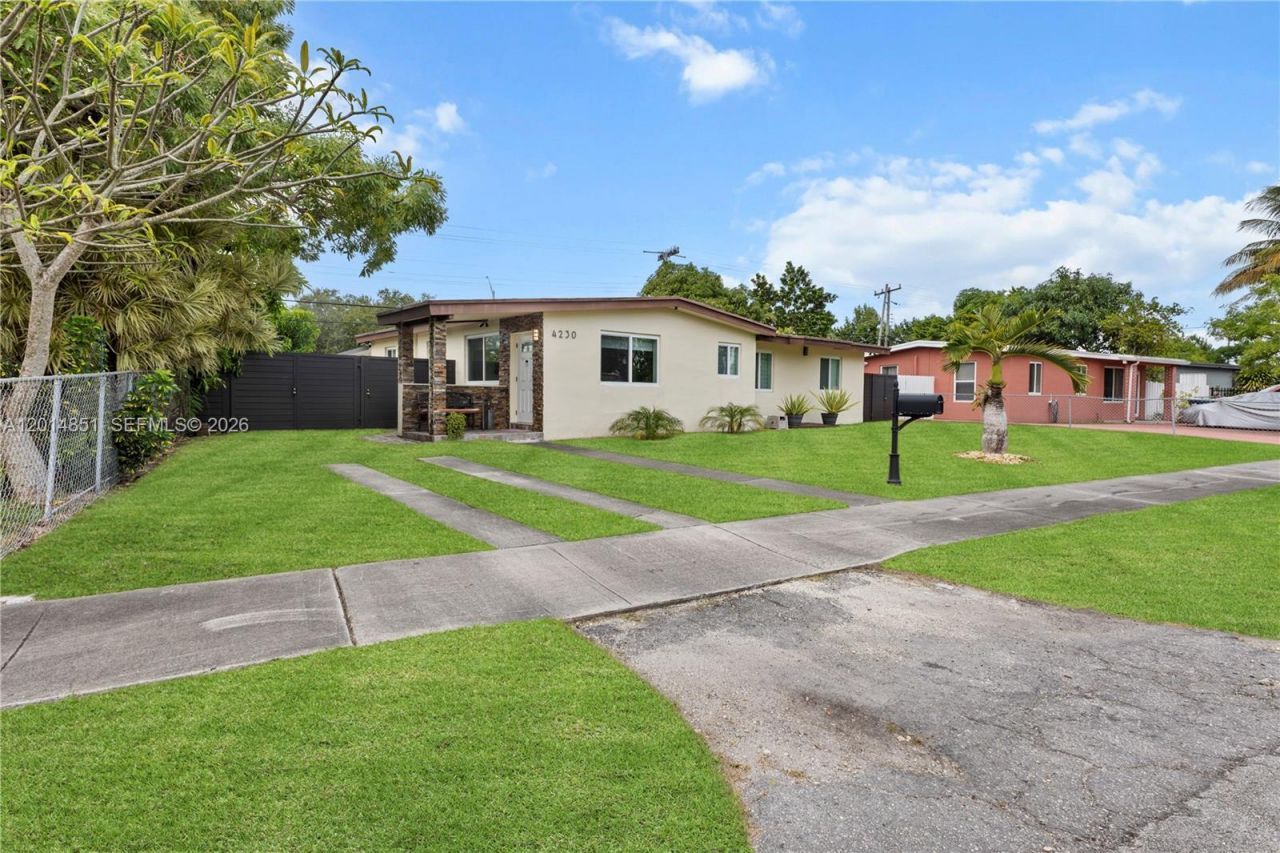 4230 SW 111th Ave, Miami, FL 33165 Photo