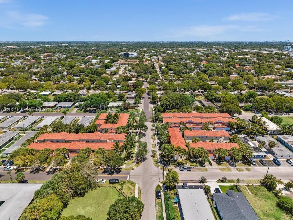 225 NW 14th Ave, Fort Lauderdale, FL 33311 Photo