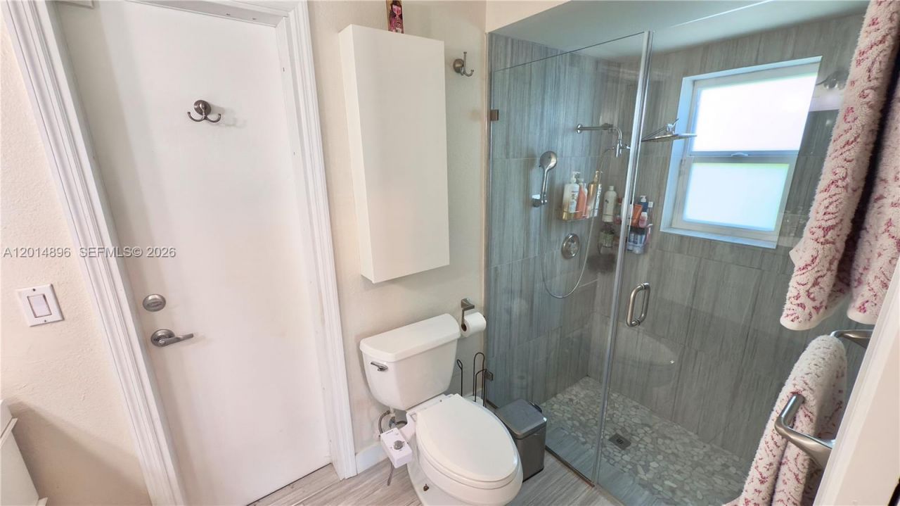 2411 NW 31st St , Boca Raton, FL 33431 Photo