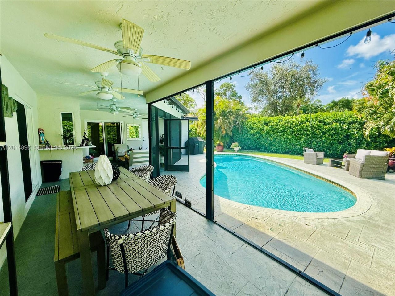 2411 NW 31st St , Boca Raton, FL 33431 Photo