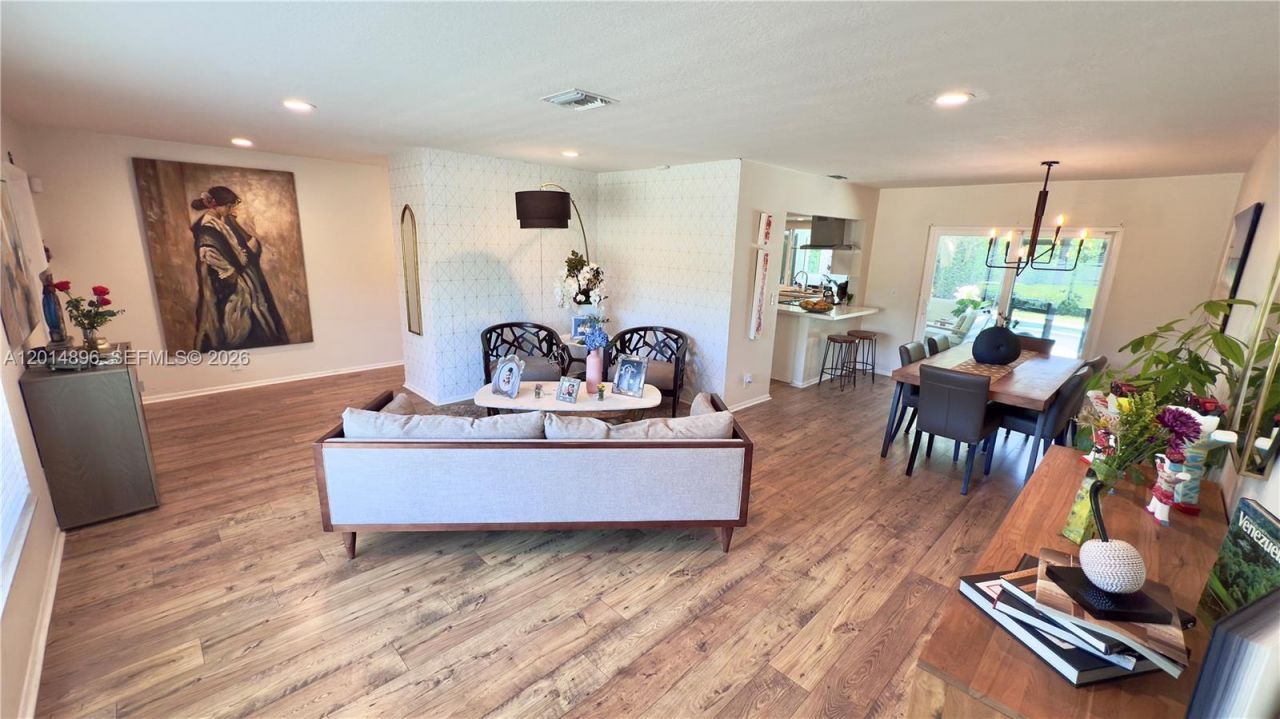 2411 NW 31st St , Boca Raton, FL 33431 Photo