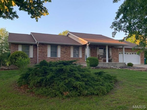 5310 English Road , Farmington, MO 63640