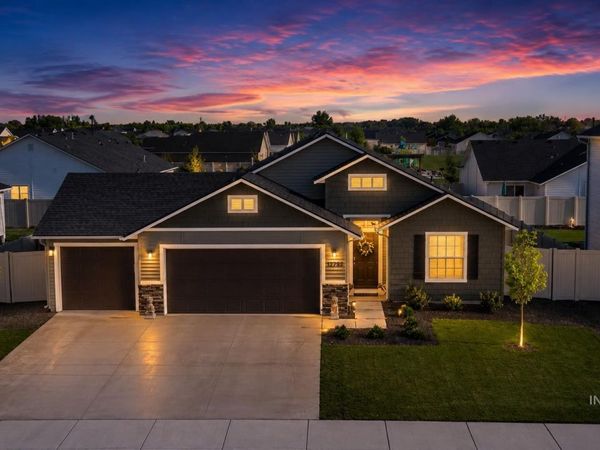 12792 Ashfield St, Caldwell, ID 83607