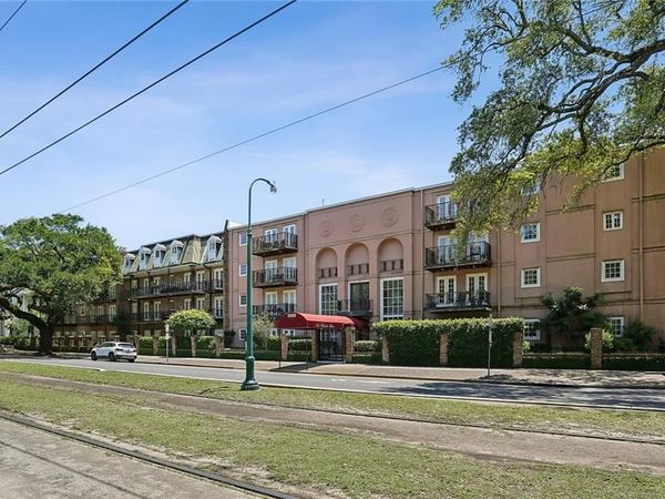 3000 ST CHARLES Avenue , Unit 208, New Orleans, LA 70115