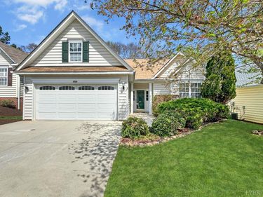 404 Legacy Oaks Circle, Lynchburg, VA 24501