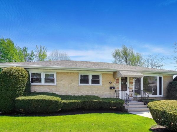 4256 Golf Road , Skokie, IL 60076