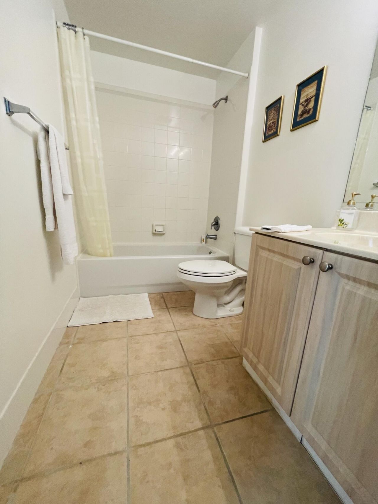 2040 Greenview Shores Boulevard, Unit 221, Wellington, FL 33414 Photo