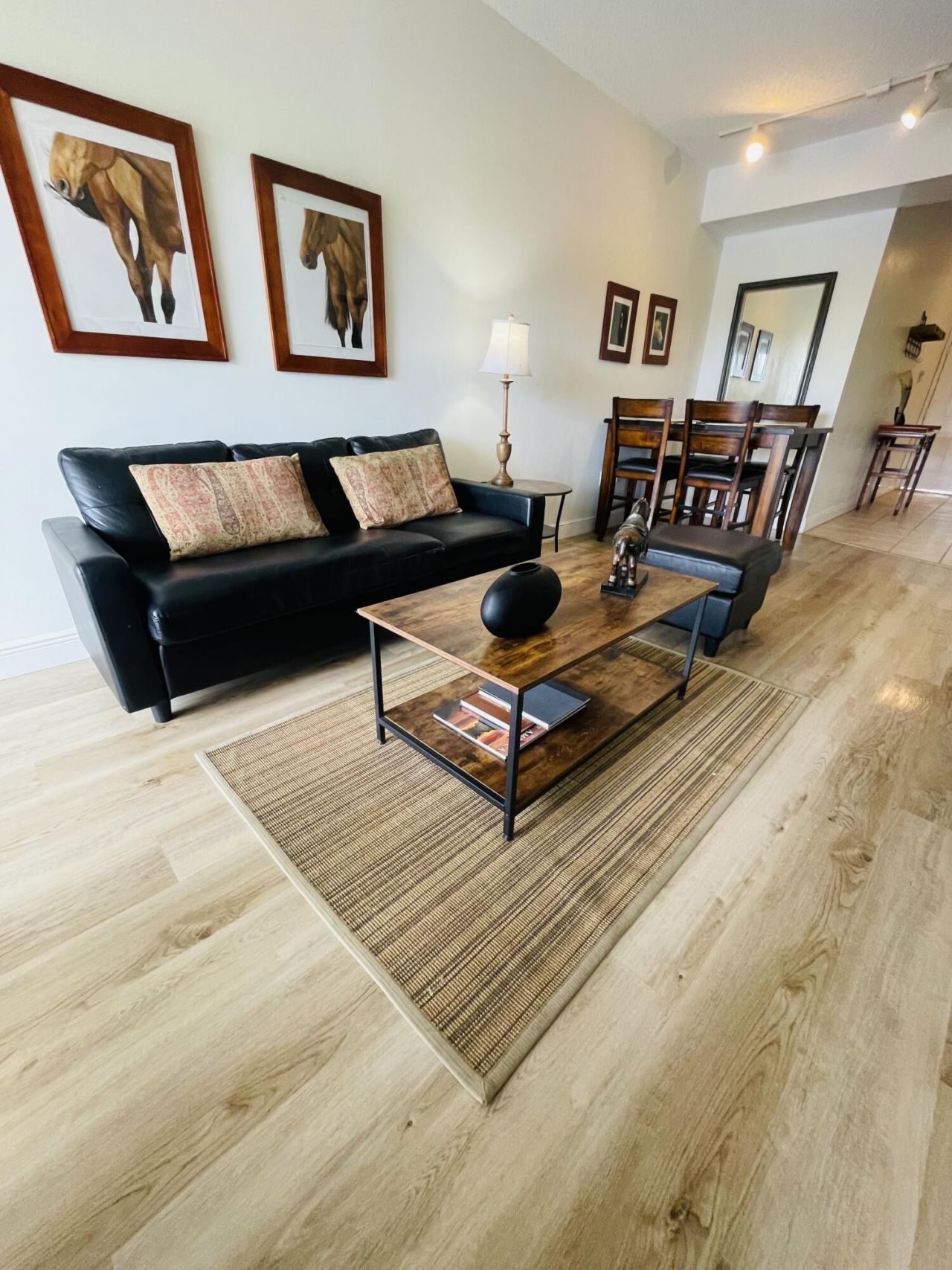 2040 Greenview Shores Boulevard, Unit 221, Wellington, FL 33414 Photo