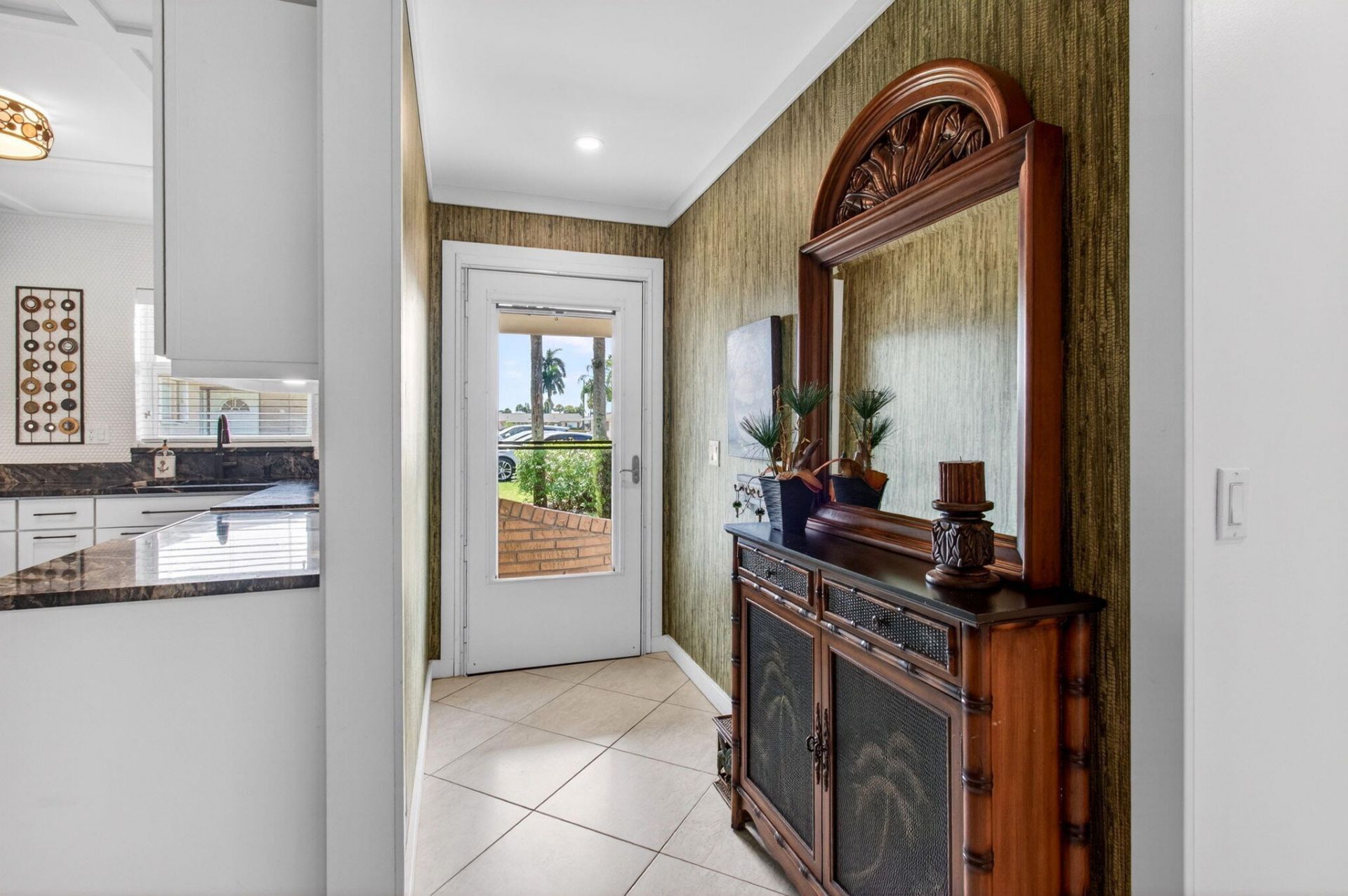 2533 Dudley Dr W, Unit E, West Palm Beach, FL 33415 Photo