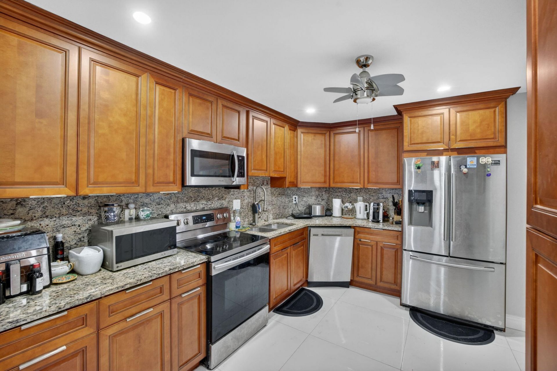 3333 NE 34th Street, Unit 701, Fort Lauderdale, FL 33308 Photo