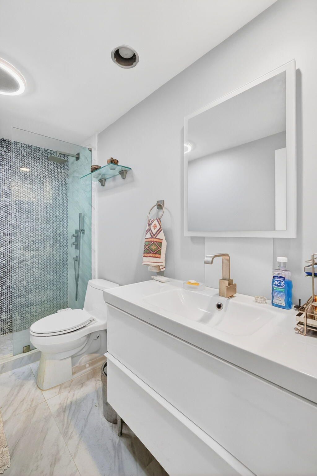 3333 NE 34th Street, Unit 701, Fort Lauderdale, FL 33308 Photo