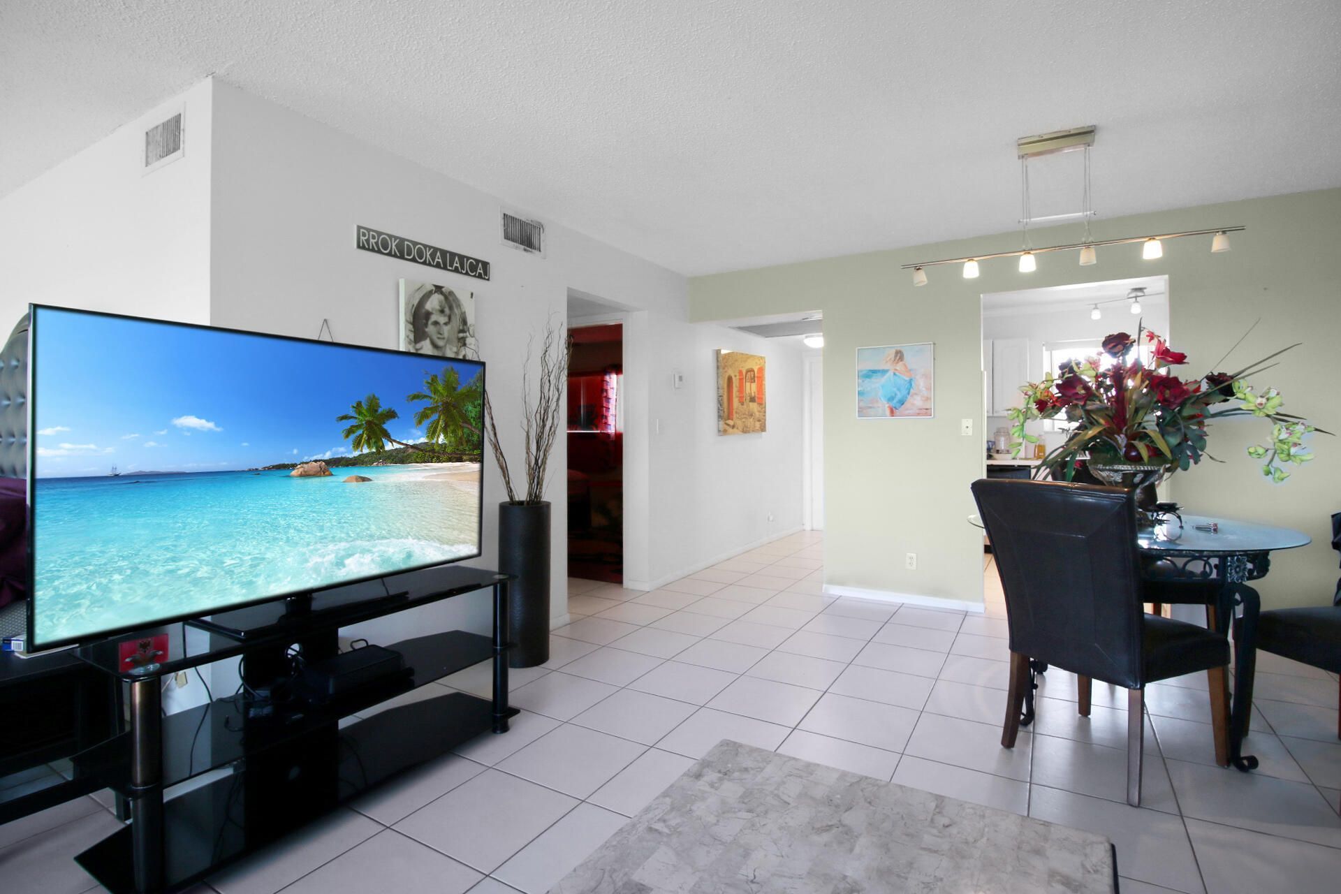 300 Waterway Drive S, Unit 407, Lantana, FL 33462 Photo